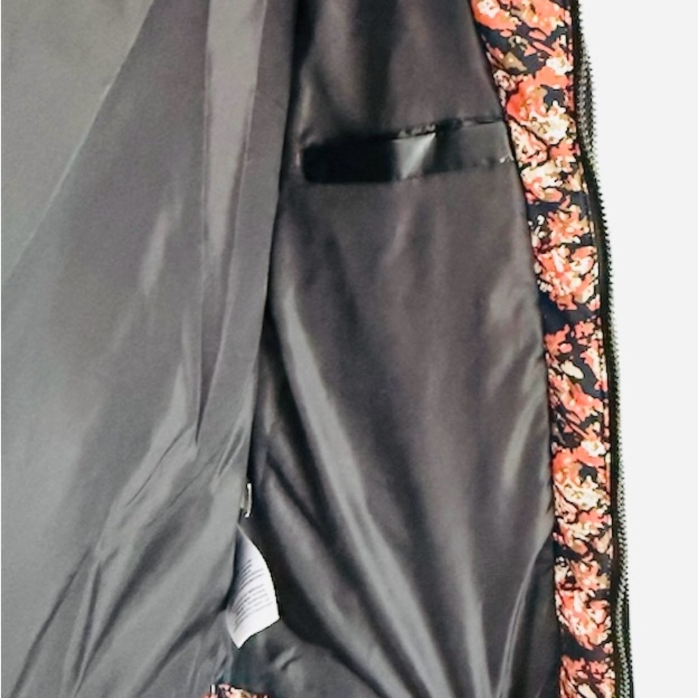 Ellesse Reversible Puffer Jacket – Black & Floral – Size M - Picture 5 of 11